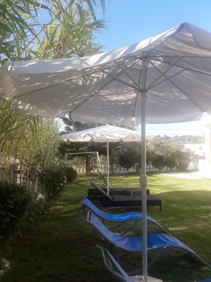 ארילס Makis Apartments מראה חיצוני תמונה