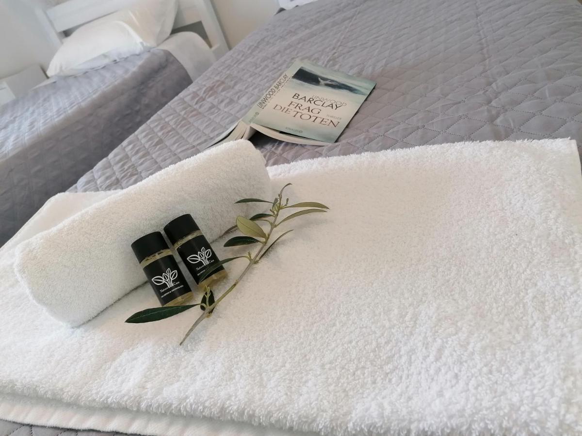 ארילס Makis Apartments מראה חיצוני תמונה
