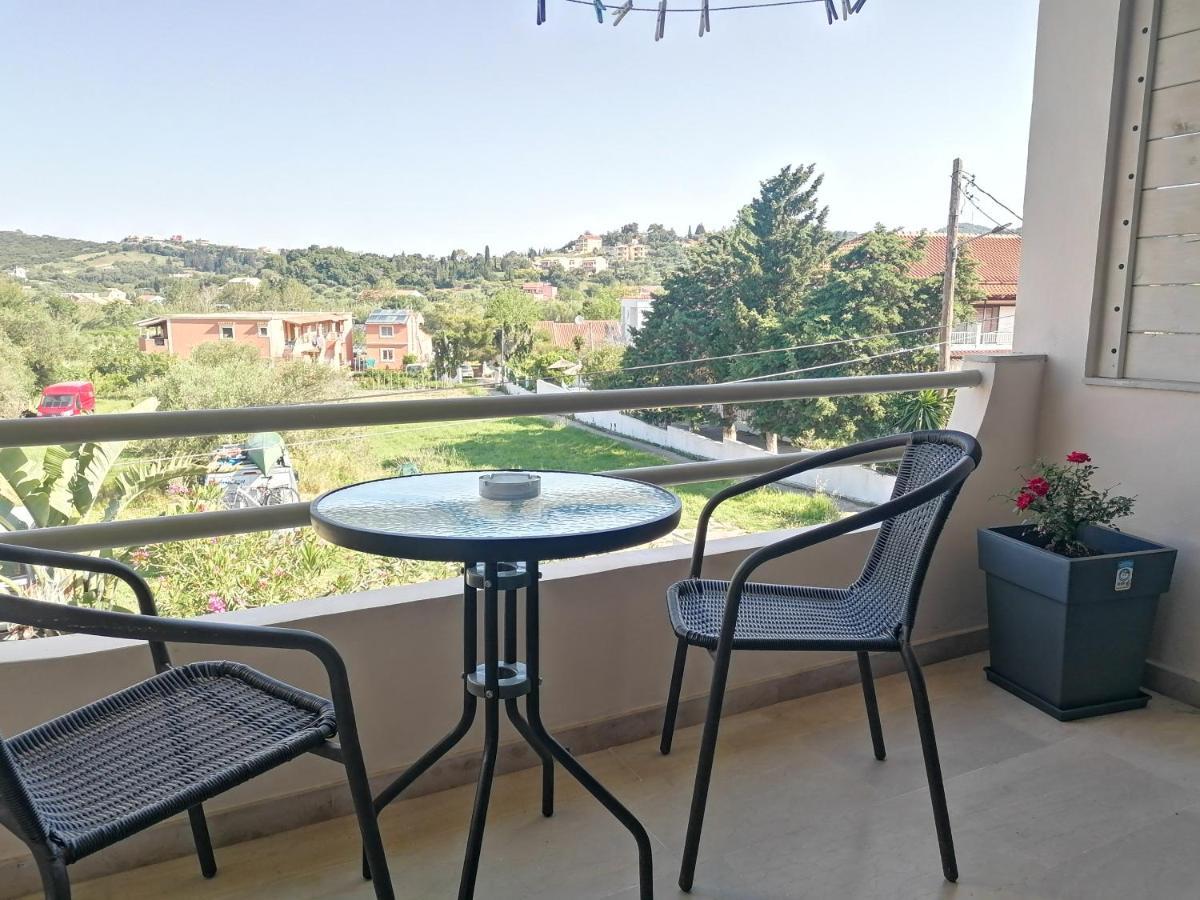 ארילס Makis Apartments מראה חיצוני תמונה